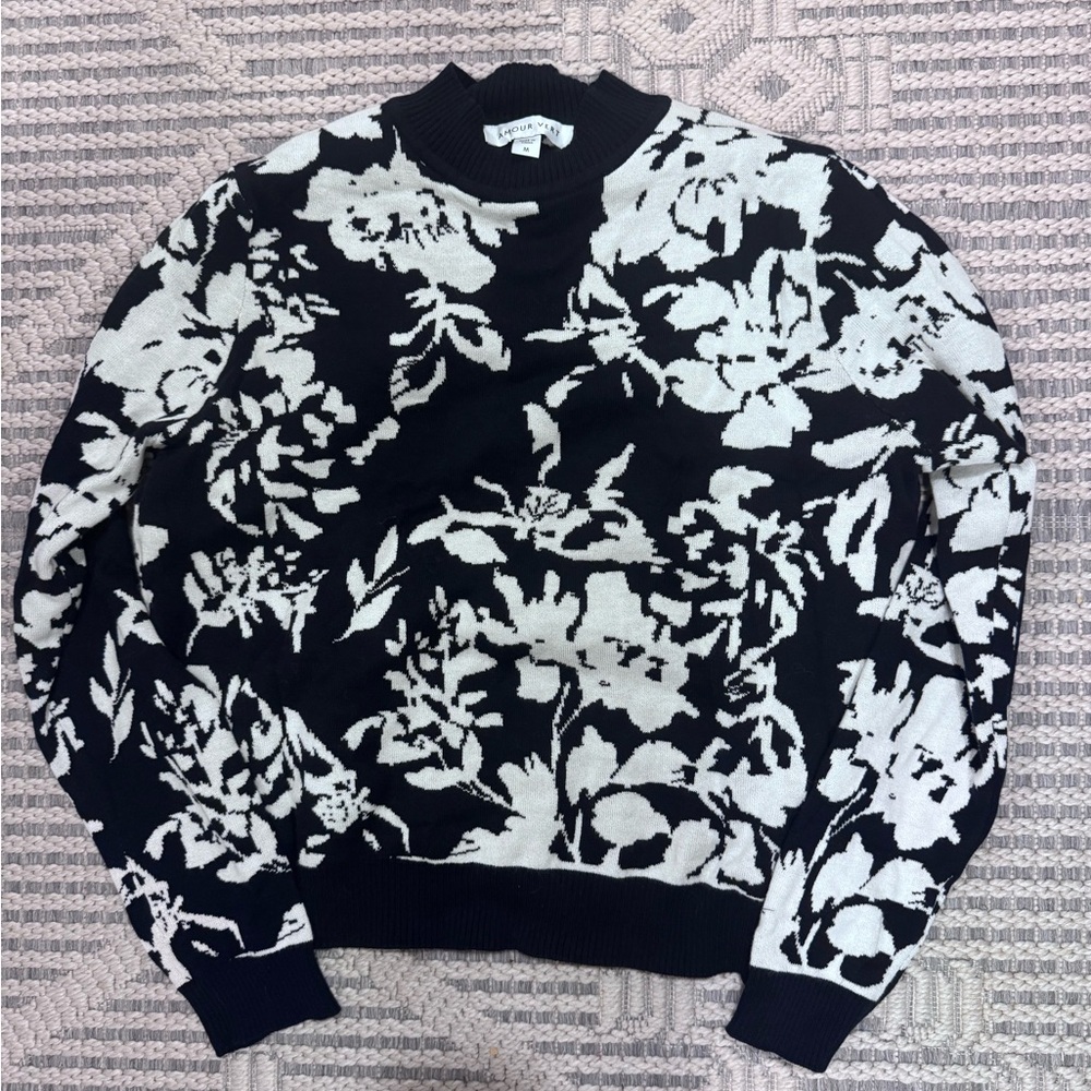 Amour Vert Black and White Floral Turtleneck Sweater - Picture 3 of 6